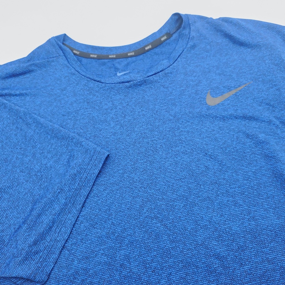 Nike Dri-FIT Standard Fit Shirt Mens XL Blue Heather Swoosh Tee AR0196-451